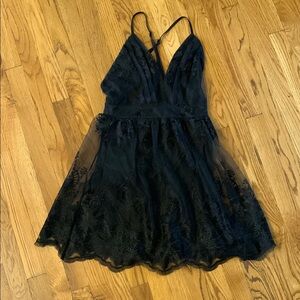Fashion Nova Black Lace V-Neck Dress